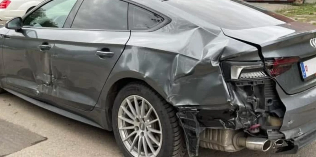 Audi A5 Sportback prieš